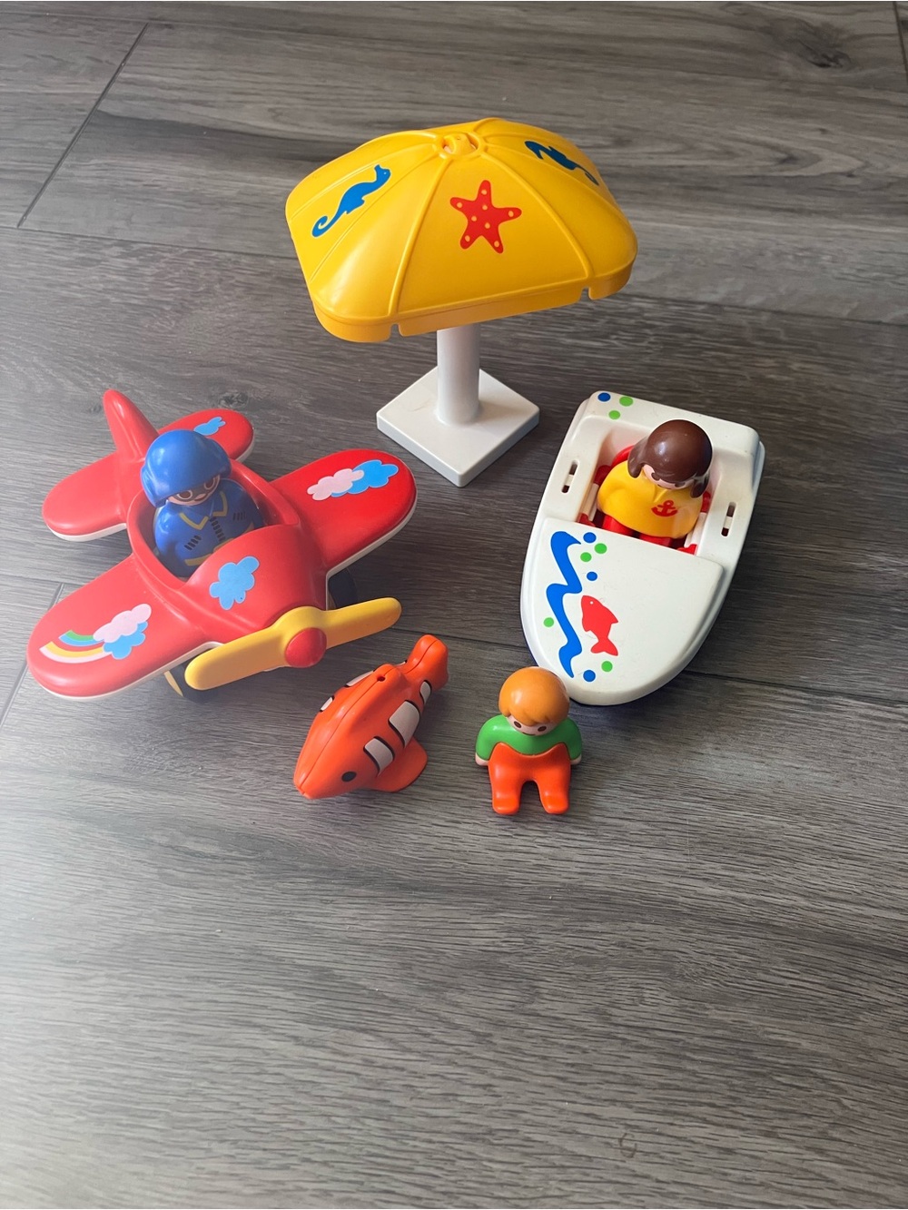 Playmobil 1.2.3 Fun In The Sun Toy Set Airplane Boat Figures Umbrella Fish 6050